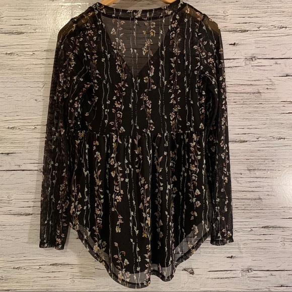 Maurice Floral Blouse - Picture 2 of 7